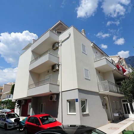 Apartments Knezevic Makarska Exterior photo