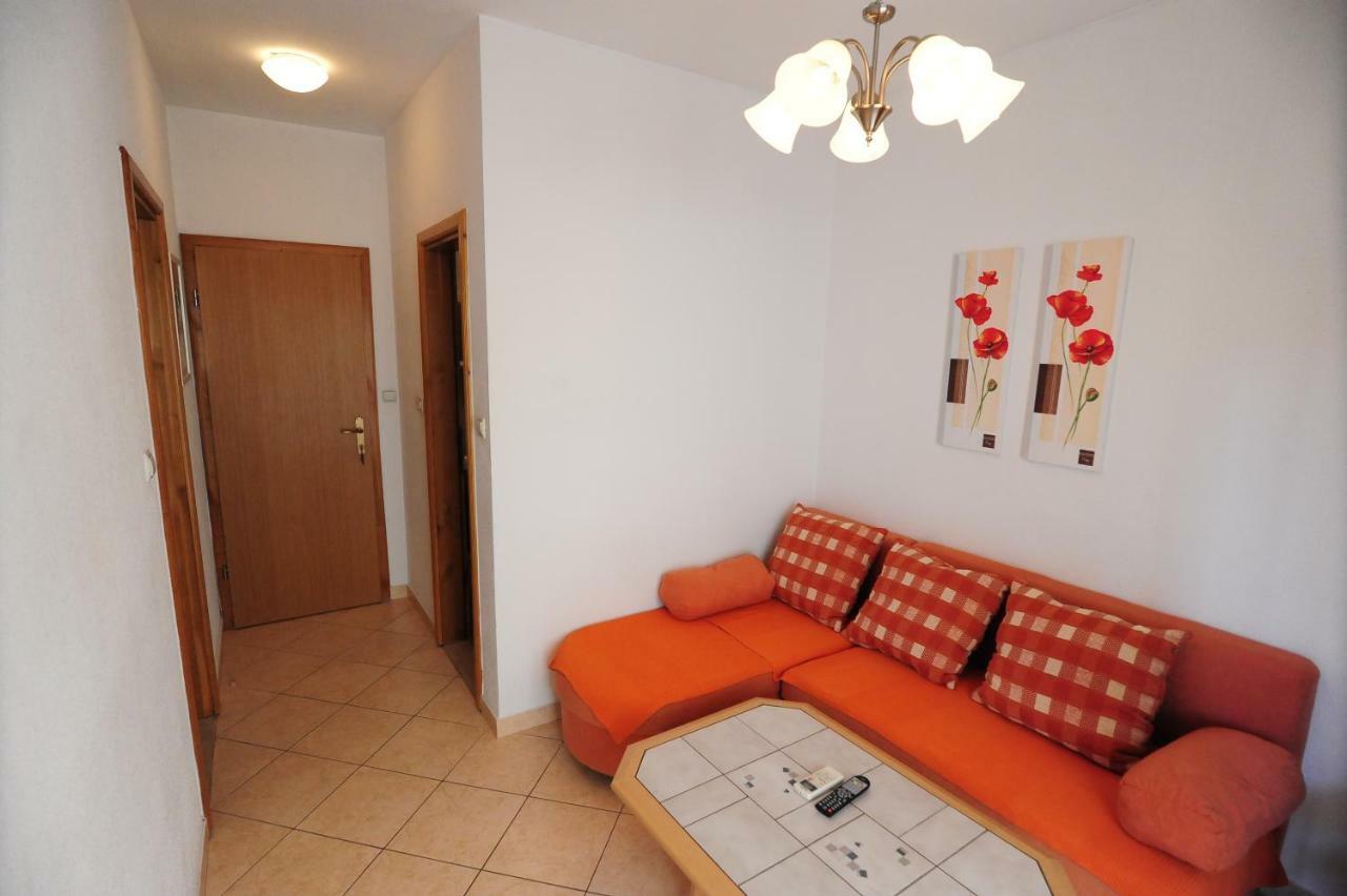 Apartments Knezevic Makarska Exterior photo