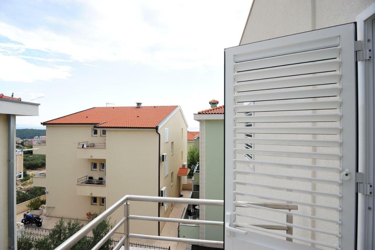 Apartments Knezevic Makarska Exterior photo